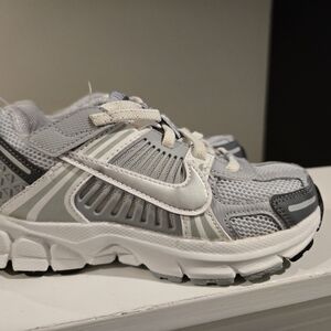 Nike Kids Gray and White Sneakers